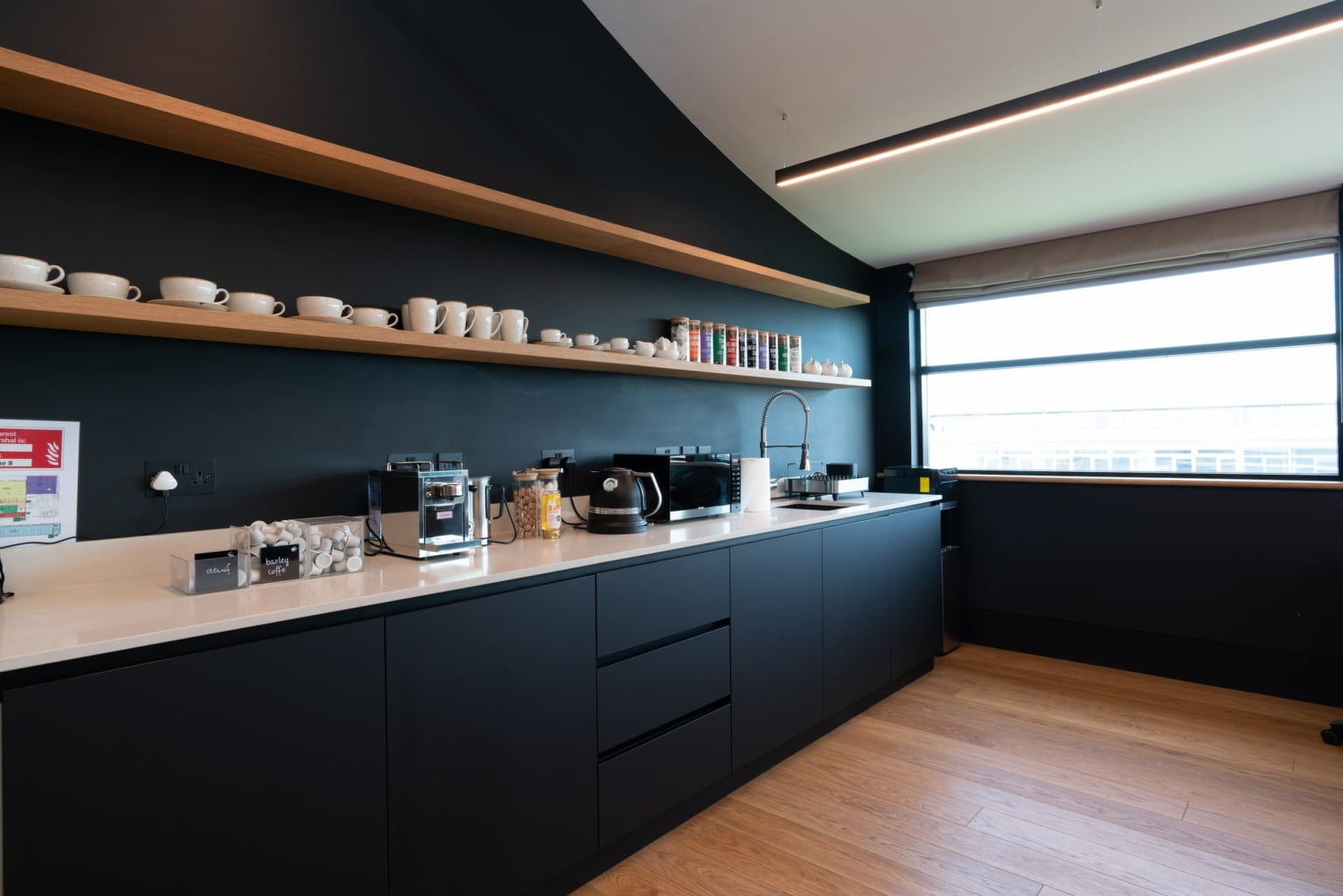 Uxbridge kitchen - UrbanKitchens.co.uk